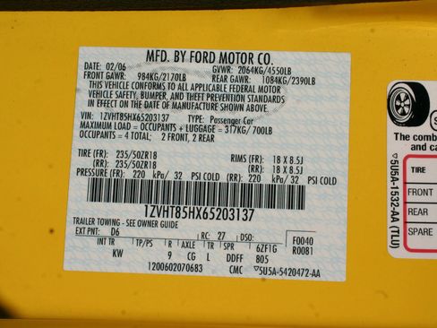 Used 2006 Ford Mustang GT Premium RWD image 10