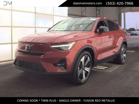 Used 2023 Volvo C40 P8 Recharge Plus w/ Climate Package AWD/4WD image 1