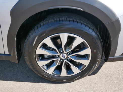 Certified 2024 Subaru Outback Limited image 15