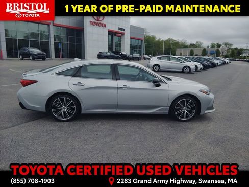 Certified 2022 Toyota Avalon Touring w/ Advanced Safety Package FWD image 8