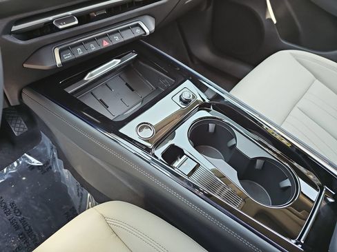 New 2026 Audi Q3 quattro 2.0T AWD/4WD image 27