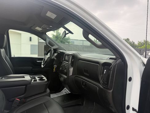 Used 2020 Chevrolet Silverado 2500 W/T w/ WT Fleet Convenience Package RWD image 9