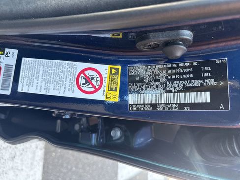 Used 2016 Toyota Highlander XLE AWD/4WD image 44