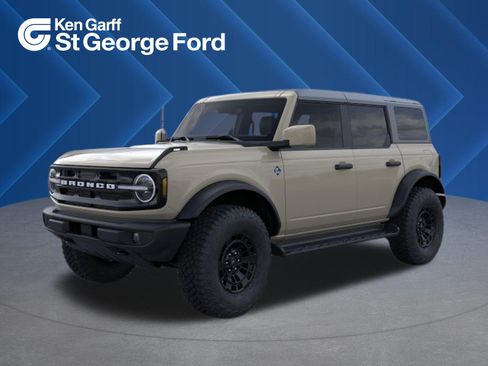 New 2026 Ford Bronco Outer Banks AWD/4WD image 1