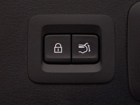 Used 2025 MAZDA CX-30 AWD 2.5 S w/ Premium Package image 30