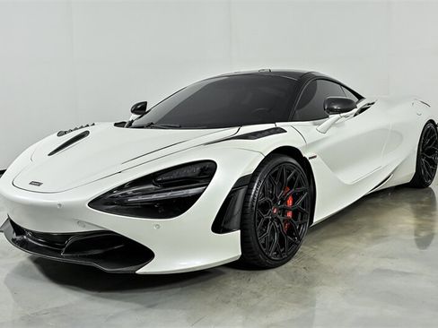 Used 2018 McLaren 720S RWD image 9