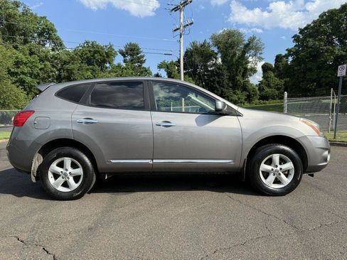 Used 2013 Nissan Rogue S w/ Special Edition Pkg AWD/4WD image 7