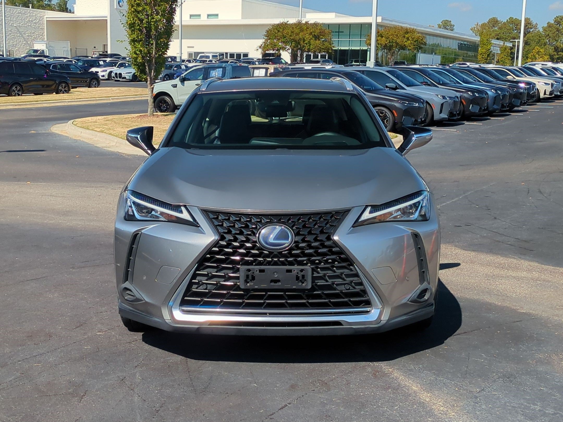Used 2020 Lexus UX 250h w/ Premium Package AWD/4WD image 3