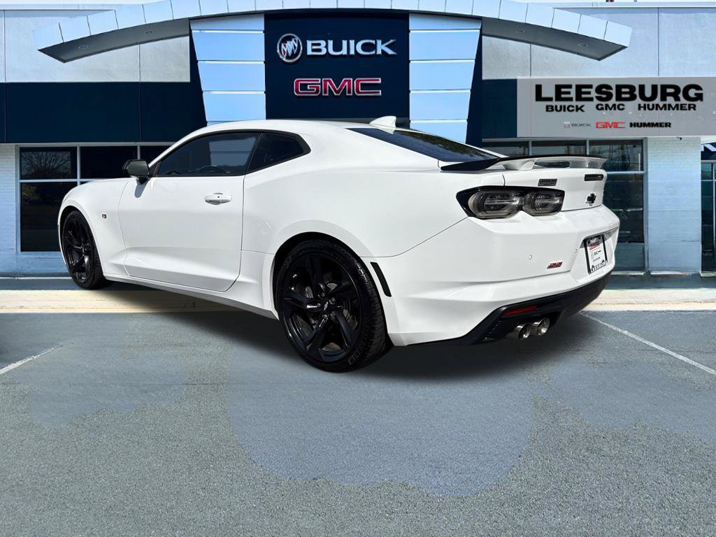 Used 2019 Chevrolet Camaro SS RWD image 5