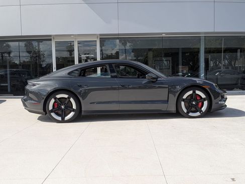 New 2025 Porsche Taycan 4S image 8