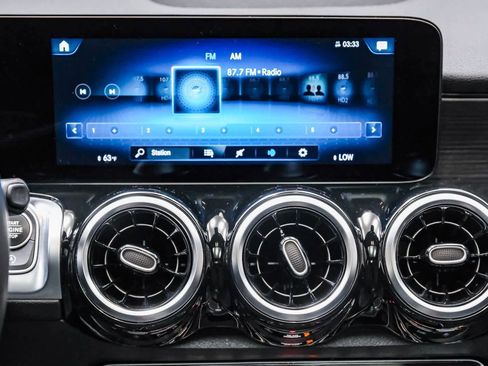 Certified 2023 Mercedes-Benz GLB 250 image 15