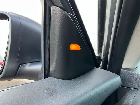 Used 2025 Nissan Altima 2.5 SV image 20