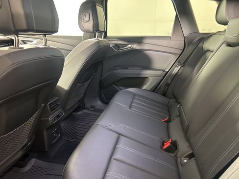 Used 2024 Audi Q4 e-tron Premium w/ Convenience Package image 13