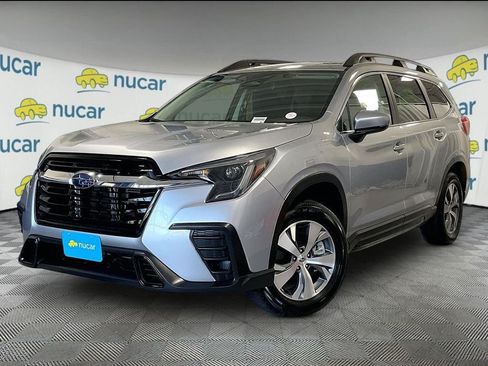 Used 2025 Subaru Ascent Premium AWD/4WD image 3