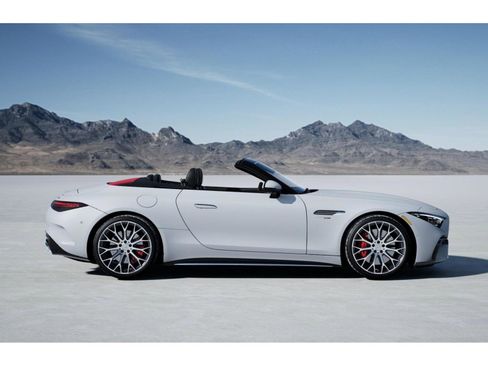 New 2026 Mercedes-Benz SL 55 AMG 4MATIC image 2