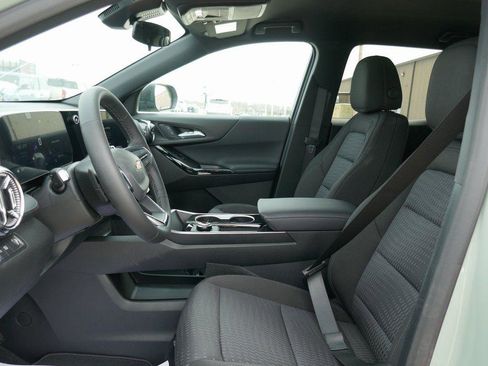 New 2026 Chevrolet Equinox LT FWD image 12