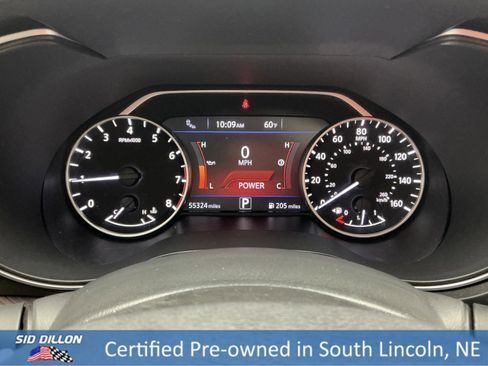 Used 2017 Nissan Maxima Platinum image 11