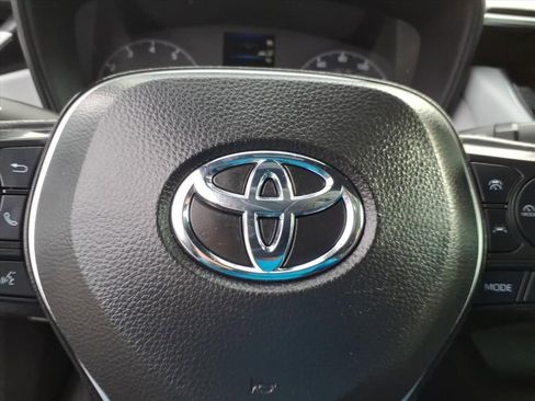 Used 2024 Toyota Corolla SE image 14