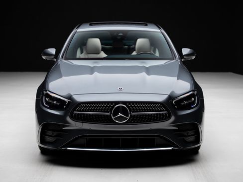 Used 2023 Mercedes-Benz E 350 Sedan image 7