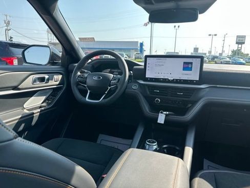 New 2026 Ford Explorer Tremor w/ Tremor Ultimate Package AWD/4WD image 14