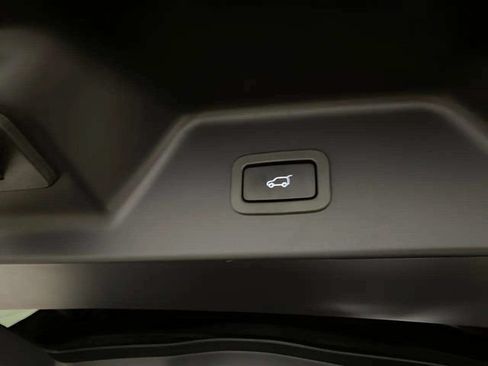 Used 2020 Land Rover Range Rover Autobiography AWD/4WD image 10