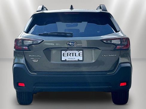 Used 2023 Subaru Outback Premium AWD/4WD image 6