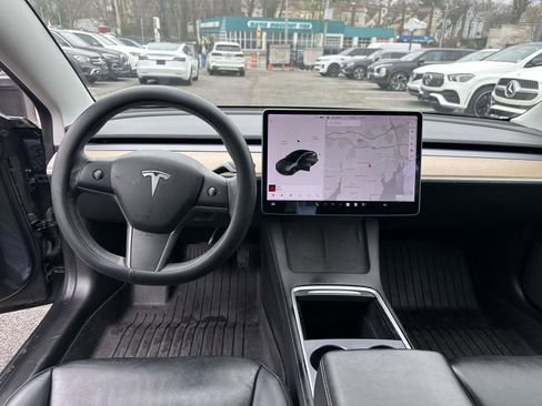 Used 2021 Tesla Model 3 Long Range AWD/4WD image 17