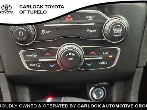 Used 2022 Dodge Charger SXT RWD image 27