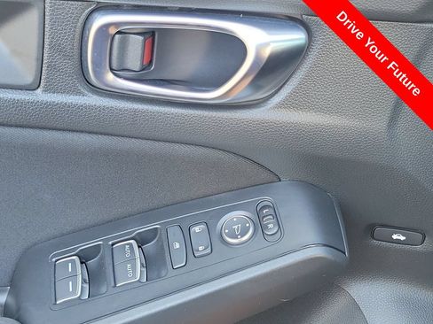 Used 2025 Honda Civic Sport image 16