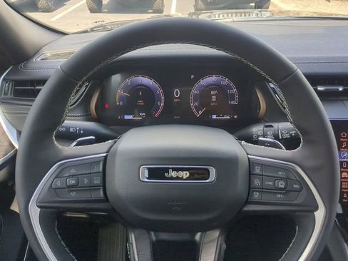 New 2026 Jeep Grand Cherokee L Limited RWD image 34