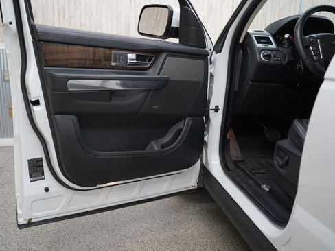 Used 2012 Land Rover Range Rover Sport HSE LUX image 30