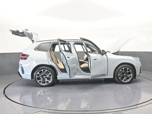 Used 2025 BMW X3 xDrive30i image 77
