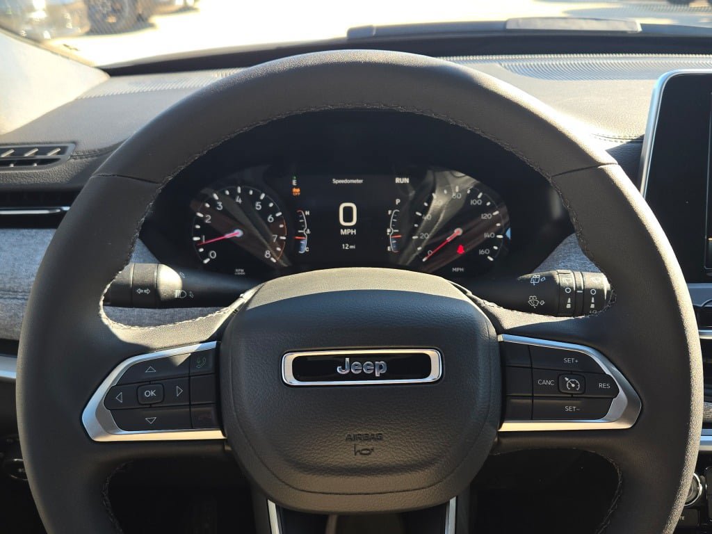 New 2026 Jeep Compass Latitude AWD/4WD image 31