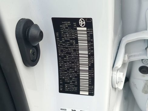 Used 2026 Toyota Corolla LE FWD image 32