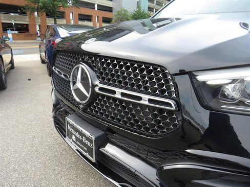Used 2025 Mercedes-Benz GLE 350 4MATIC w/ AMG Line Exterior image 25