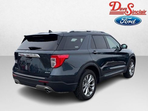 Used 2023 Ford Explorer Limited w/ Limited Technology Package image 7