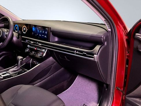 Used 2025 Hyundai Tucson SEL image 25