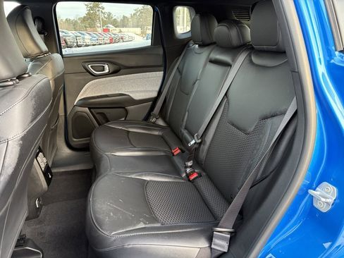 New 2026 Jeep Compass Latitude image 10