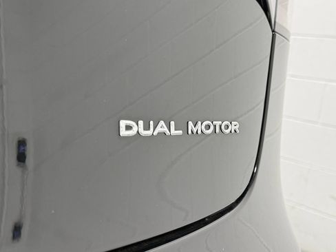 Used 2019 Tesla Model 3 Long Range AWD/4WD image 9
