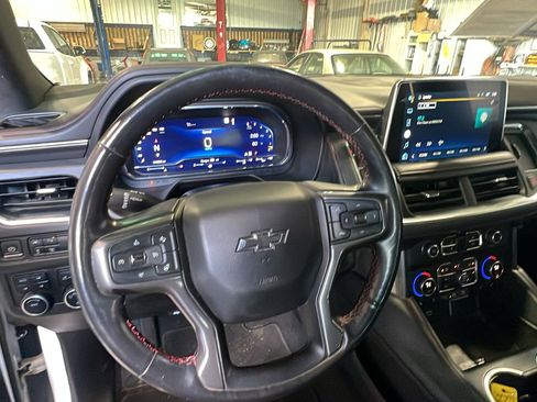 Used 2022 Chevrolet Tahoe RST w/ Sport Performance Package AWD/4WD image 14
