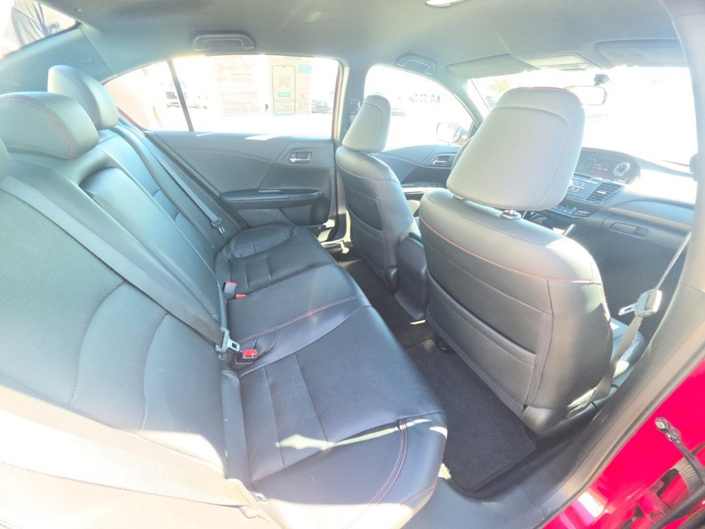 Certified 2017 Honda Accord Sport Special Edition image 29