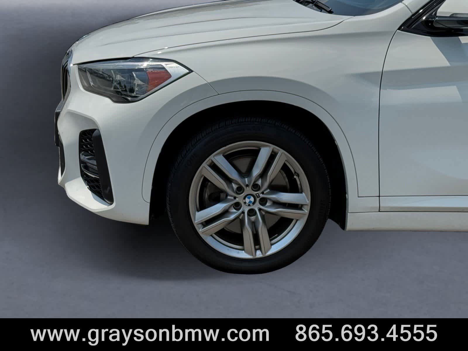 Used 2021 BMW X1 xDrive28i AWD/4WD image 9