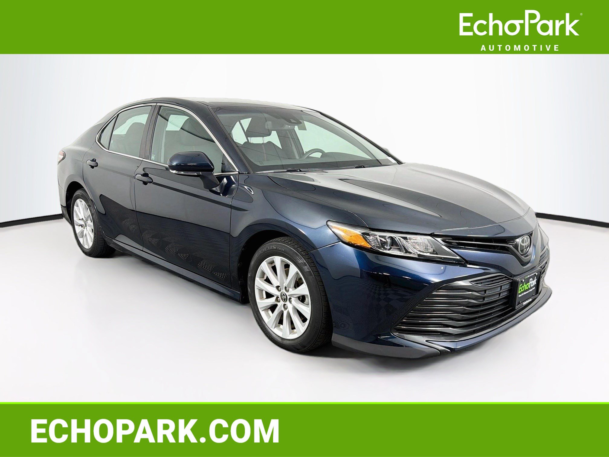 Used 2020 Toyota Camry LE w/ Convenience Package FWD image 1