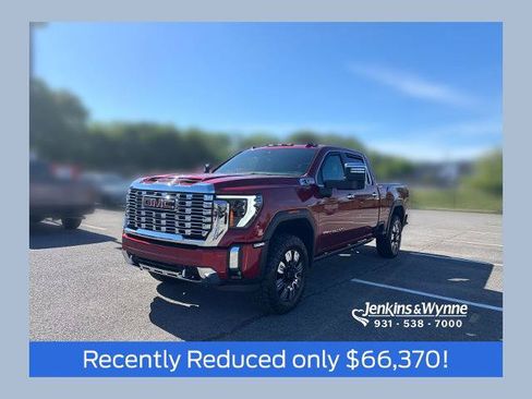 Used 2024 GMC Sierra 2500 Denali w/ Denali Reserve Package AWD/4WD image 1
