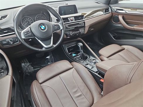 Used 2018 BMW X1 xDrive28i image 11