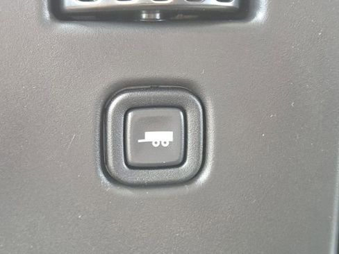 New 2026 GMC Savana 2500 Work Van w/ Driver Convenience Package image 4