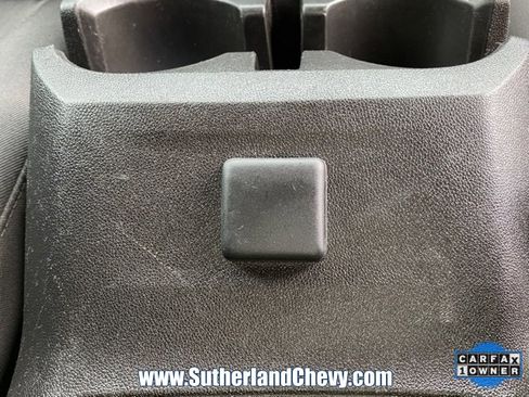 Used 2024 Chevrolet Colorado W/T image 32