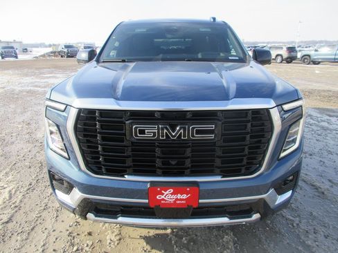 New 2026 GMC Yukon Denali w/ Denali Reserve Package image 10