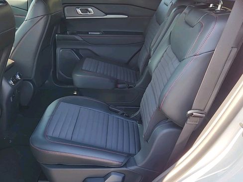 New 2025 Ford Explorer ST-Line image 20