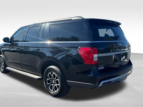 Certified 2024 Ford Expedition Max XLT image 16